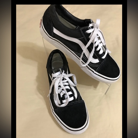 Vans Old Skool Low Top Black White Skate Sneakers Mens 5.5 Womens 7 Shoes - Picture 2 of 11
